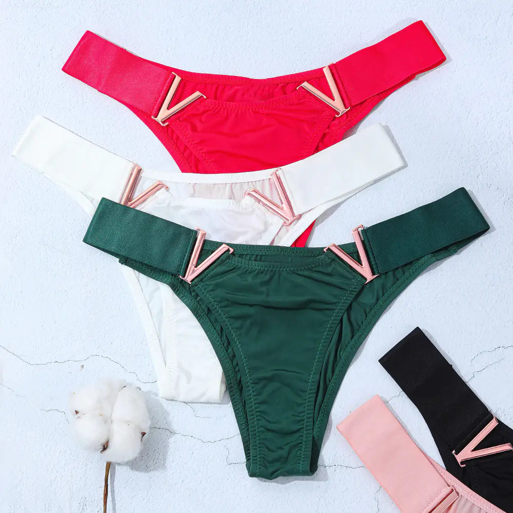 V-Shaped Metal Decoration Women's Sports Hip Panties