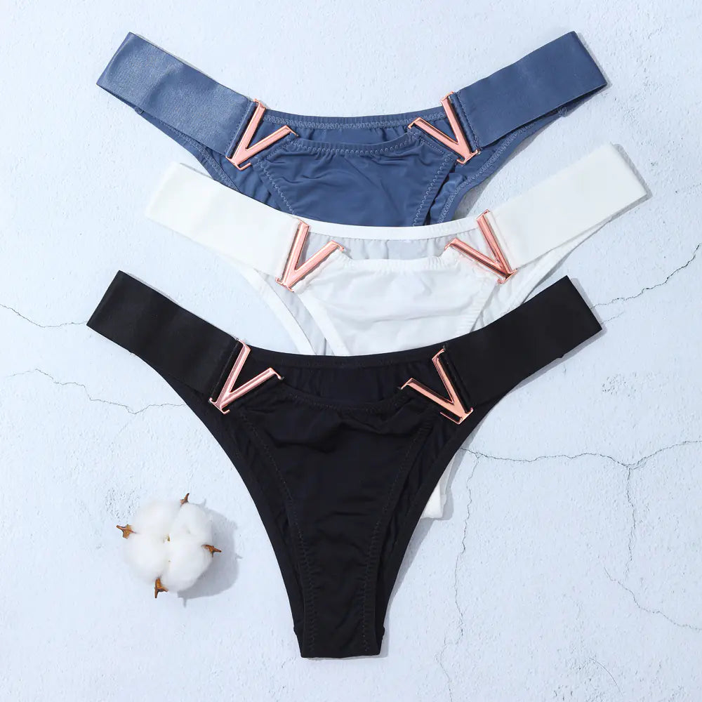 V-Shaped Metal Decoration Women's Sports Hip Panties