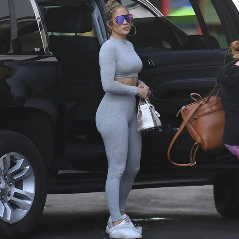 Women's Long Sleeve Sports Suit for Fall Season