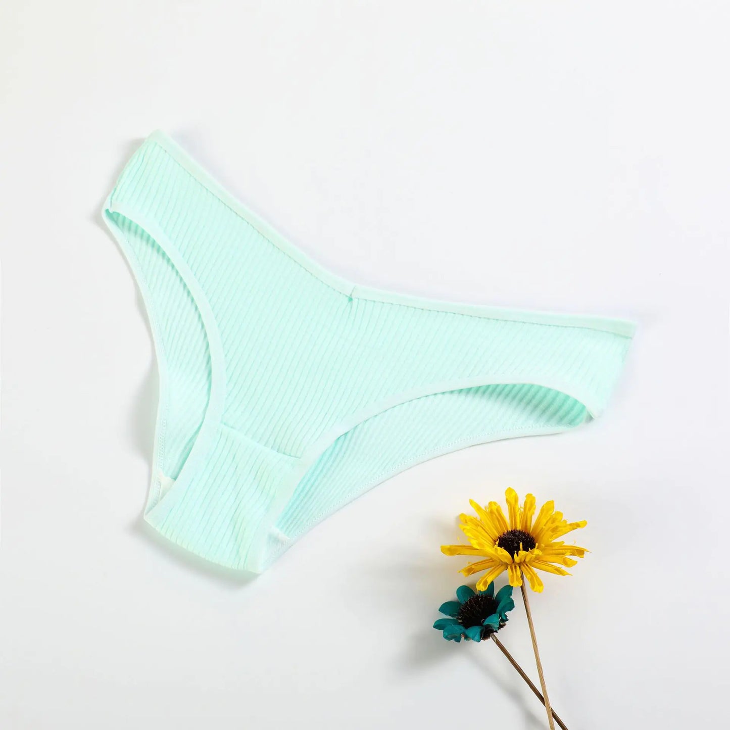 New V-Shaped Women's Cotton Low-Rise Breathable Briefs