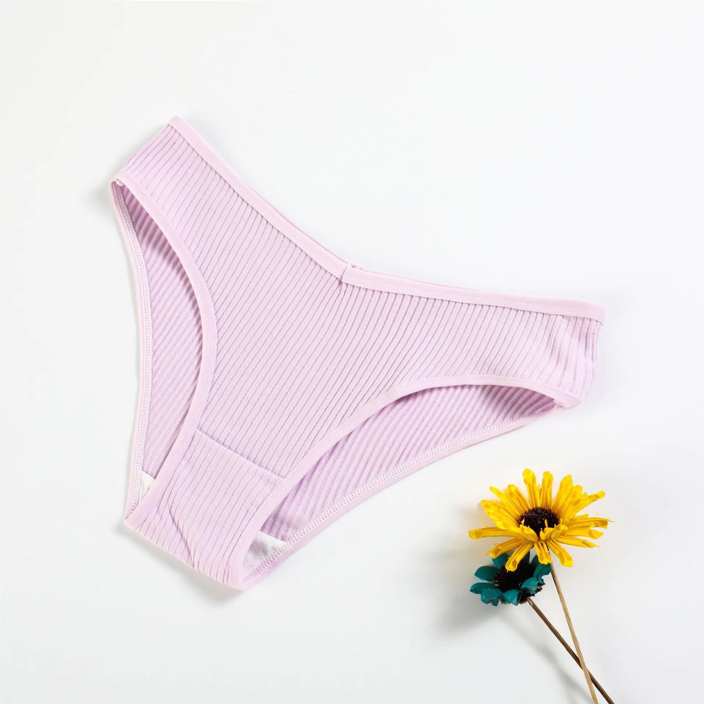 New V-Shaped Women's Cotton Low-Rise Breathable Briefs